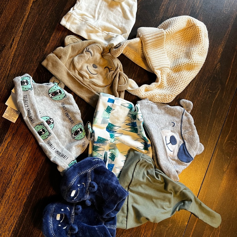 kate quinn Neutral & Blue Kids Hat and Bootie Bundle